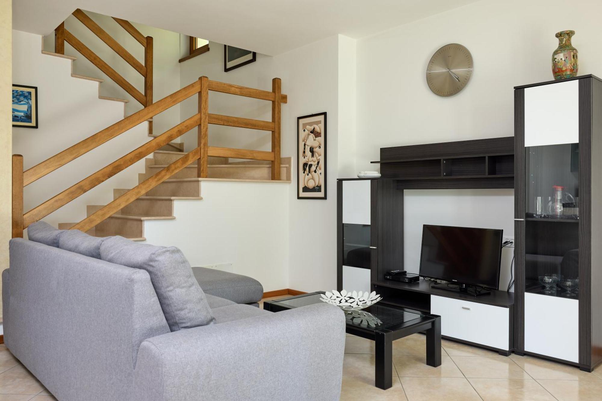 Casa Marisa Apartment มัลเชซิเน ภายนอก รูปภาพ