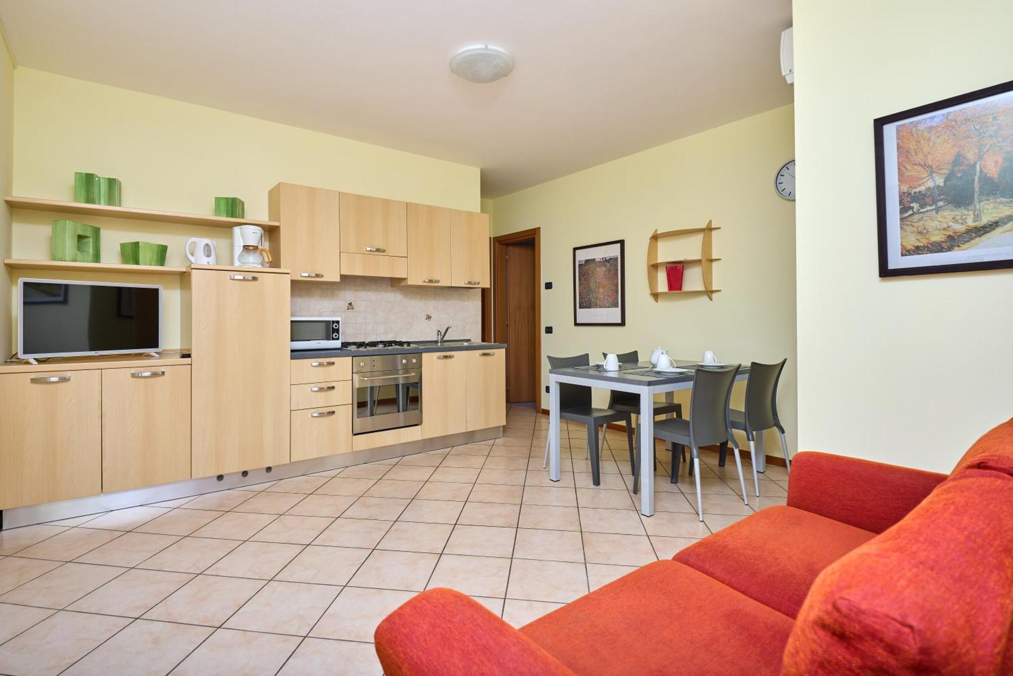 Casa Marisa Apartment มัลเชซิเน ภายนอก รูปภาพ