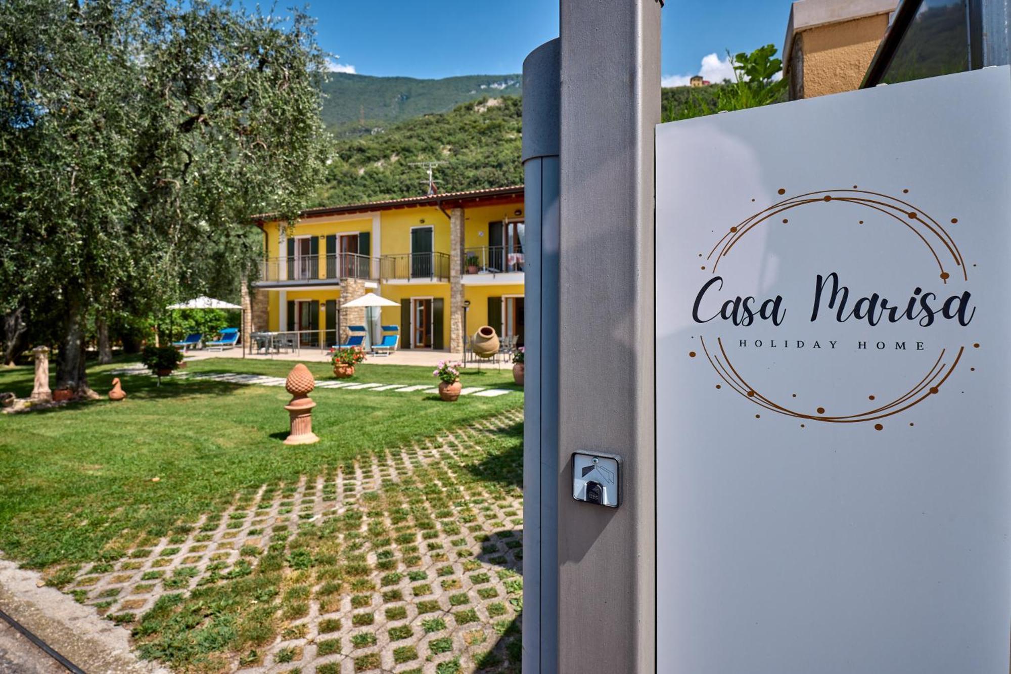 Casa Marisa Apartment มัลเชซิเน ภายนอก รูปภาพ